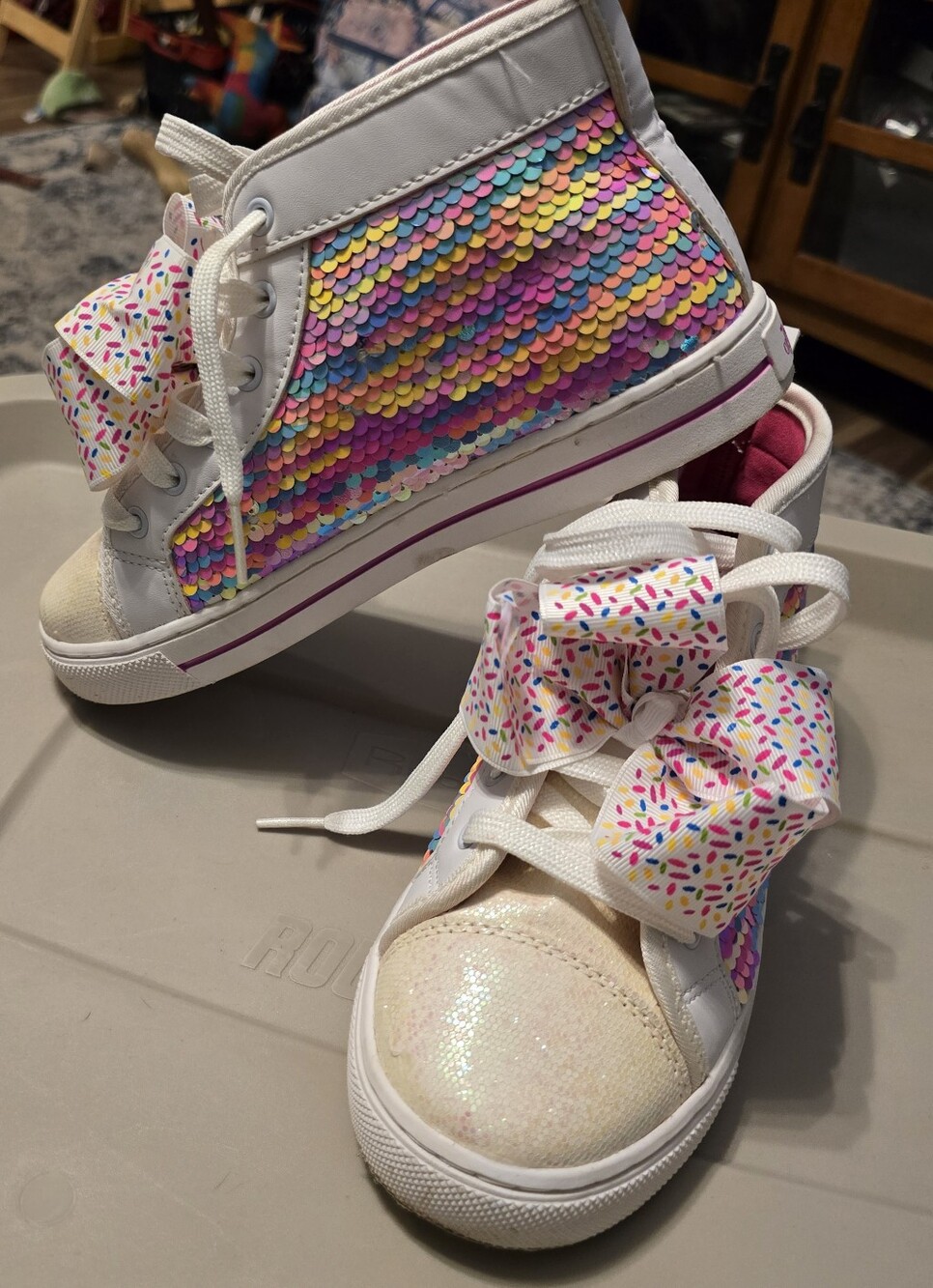 JoJo Siwa Reversible Sequin High Top Sneakers Rainbow Sparkle Girls Shoes - GUC